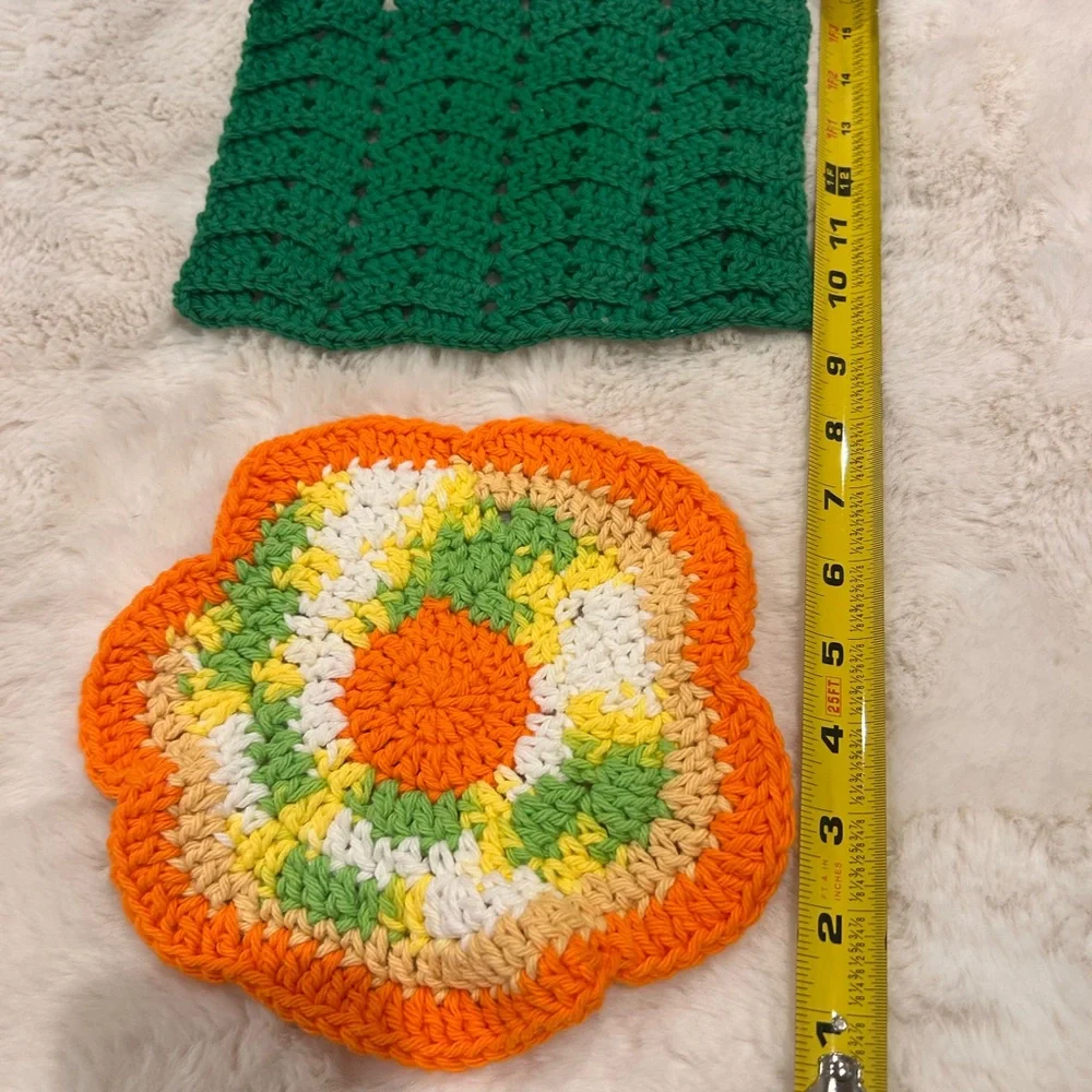 Cottage Core style Crochet Flower Coaster & Dishcloth - Picture 2 of 3
